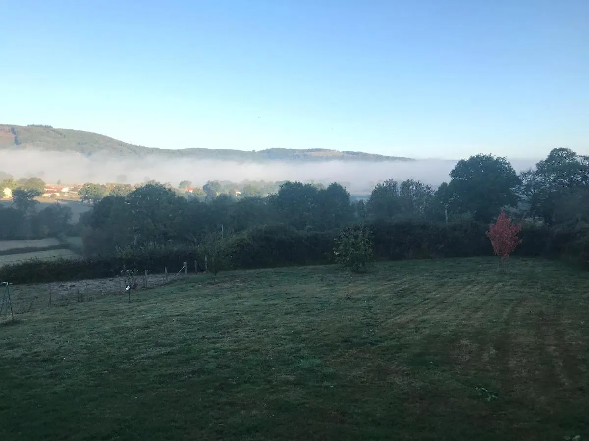 NOISETTE : maison indépendante pour 2, tout inclus Teilhet  0*, Teilhet (Puy-de-Dome)
